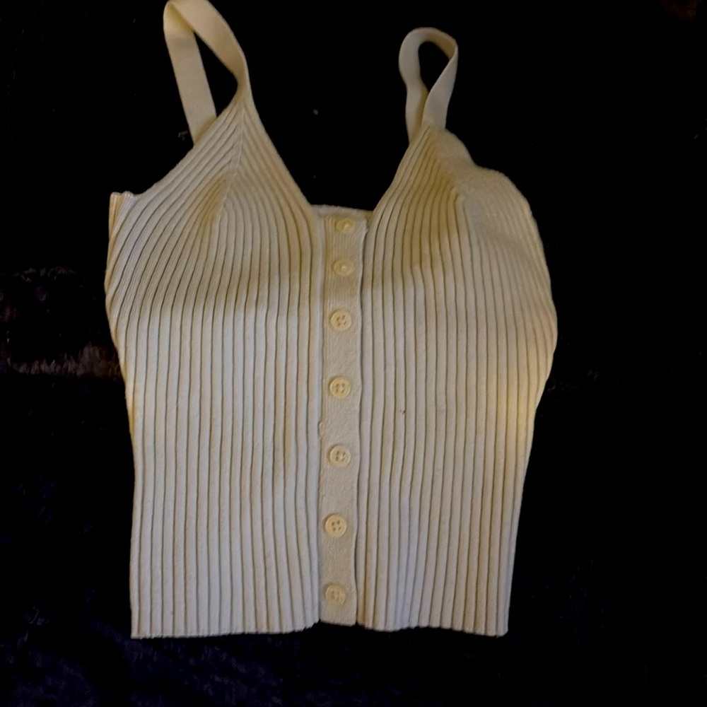 Crop-ish button up tank top